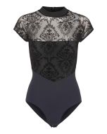 Balletdragt med blonder og høj hals fra Intermezzo